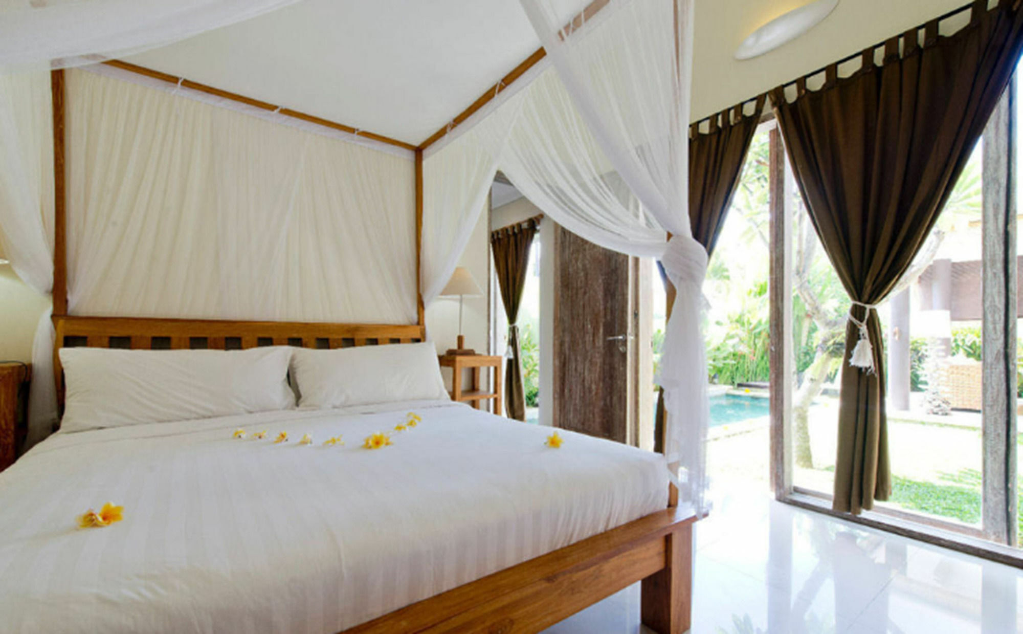 Villa Lestari Seminyak Esterno foto